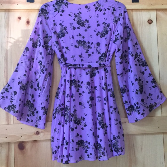 Free People dress with bell sleeves! - Picture 5 of 5
